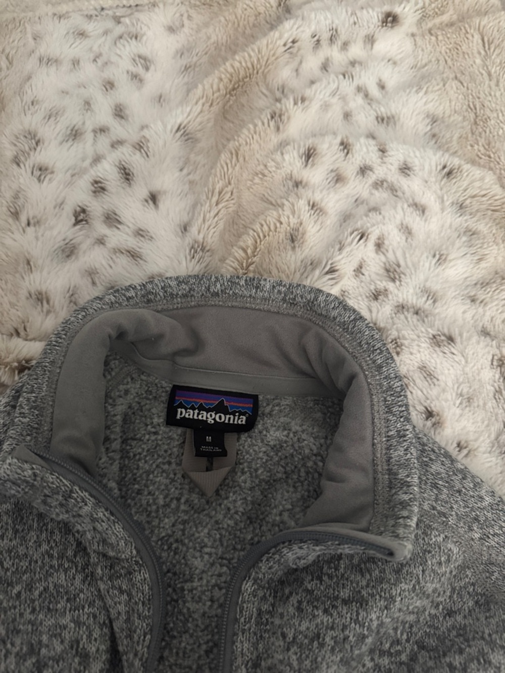 Patagonia Heather Gray Full-Zip Fleece Jacket - Picture 2 of 3